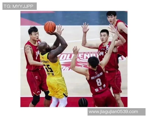 重庆篮球队强势领跑冠军赛积分榜目前积分高达86分 重庆篮球队强势领跑冠军赛积分榜目前积分高达86分