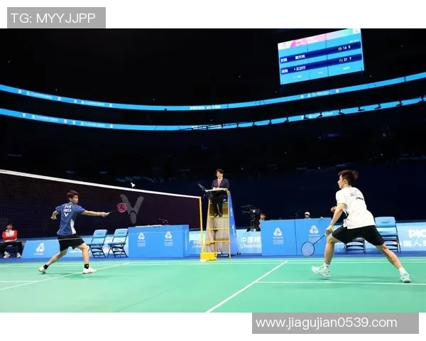 赛后分析:成都羽毛球队与北京羽毛球队耐力对决的精彩瞬间与启示 赛后分析:成都羽毛球队与北京羽毛球队耐力对决的精彩瞬间与启示